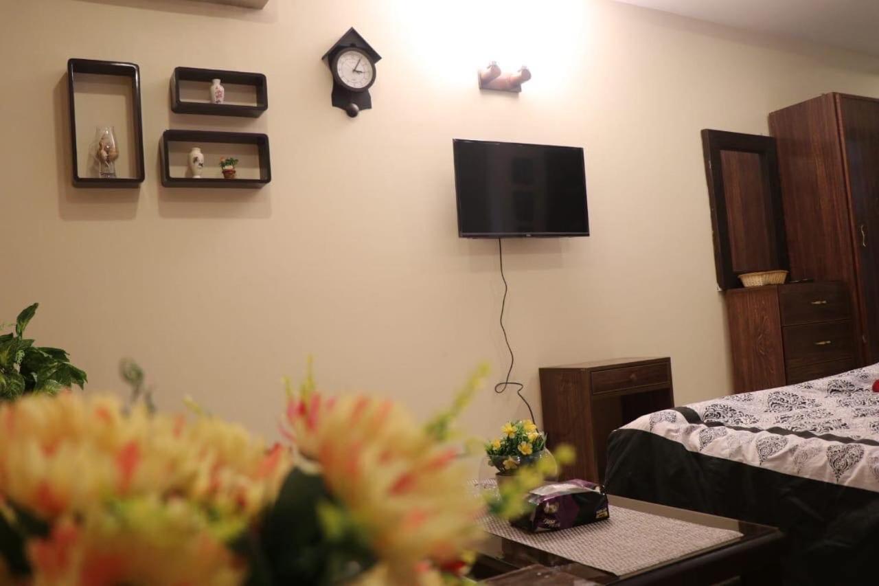 Cozy Studio Apartment In Bahria Town راوالبيندي المظهر الخارجي الصورة